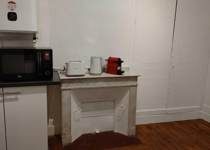 2 - T2 60m2 - Standing, Moderne Et Tout Equipe - Carmes-renforts , *